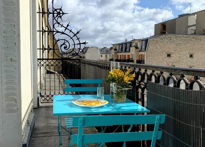 Elegant Near The Eiffel Tower And Invalides Parigi